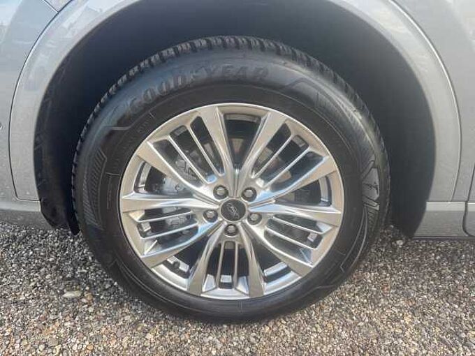 Ford Kuga 2.5 PHEV PlugIn-Hybrid VIGNALE