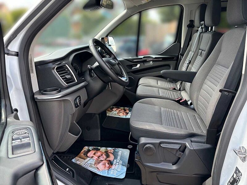 Ford Tourneo Custom Bus L1 AUTOMATIK TIT. |9-Sitzer|
