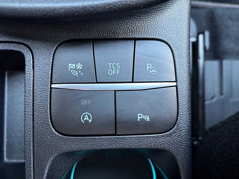 Ford Puma 1.0 HYBRID Aut Vivid Ruby Edition |Massage|