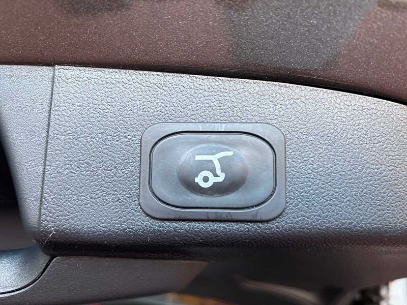 Ford Focus Turnier 1.5 EcoBlue Aut. ST-Line X |PD|B&O