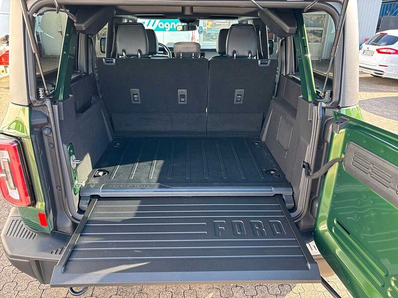 Ford Bronco 2.7 EcoBoost V6 OUTER BANKS mit Heckzelt