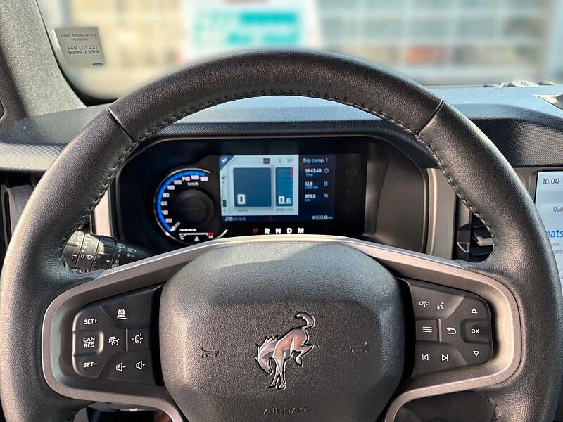 Ford Bronco 2.7 EcoBoost V6 OUTER BANKS mit Heckzelt