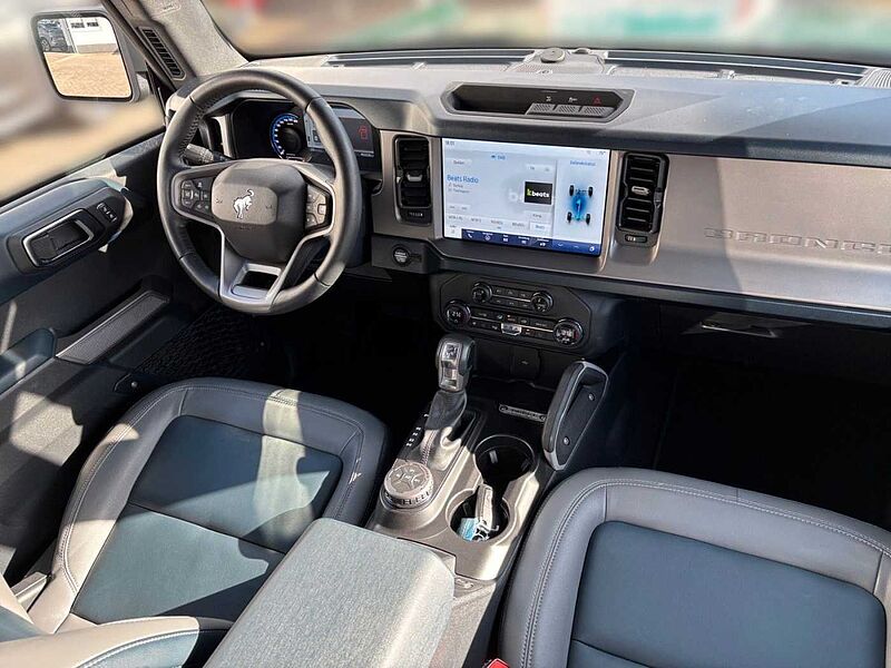 Ford Bronco 2.7 EcoBoost V6 OUTER BANKS mit Heckzelt