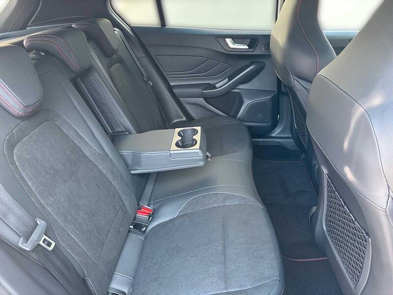 Ford Focus 2.3 EcoBoost 280PS STX |6-Gang|PD|