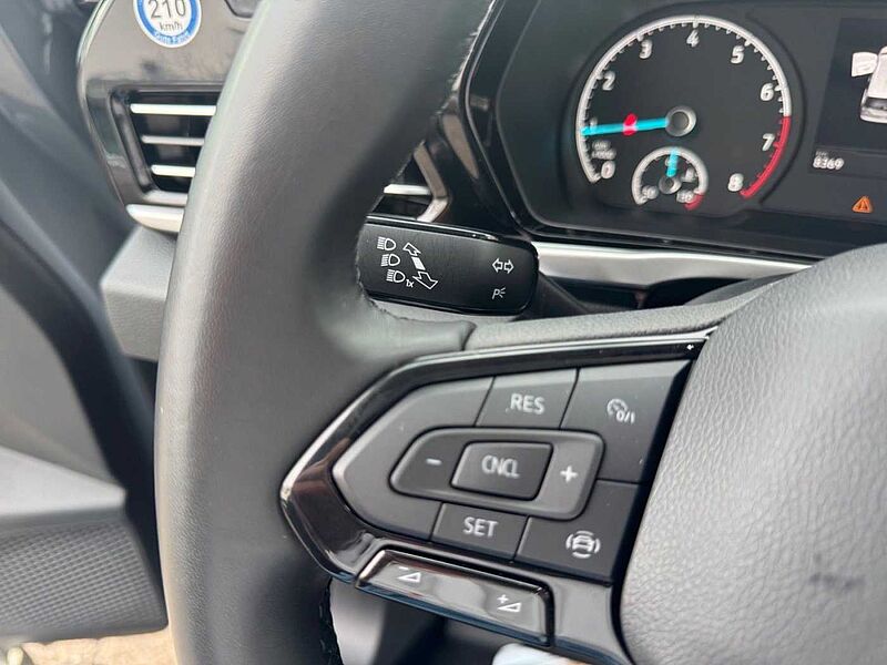 Ford Tourneo Connect 1.5 EcoBoost ACTIVE |AHK|LED|