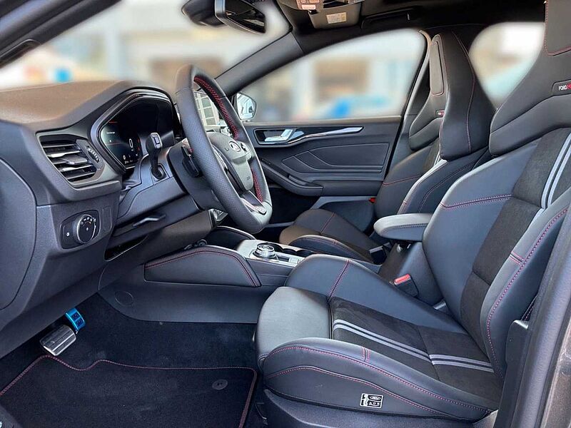 Ford Focus Turnier 2.3 EcoBoost AUT. 280 STX |VOLL|
