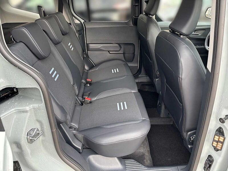 Ford Tourneo Courier 1.0 EcoBoost 125 AUT. Active