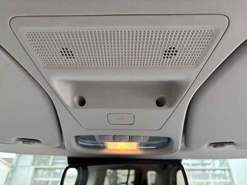 Ford Tourneo Courier 1.0 EcoBoost 125 AUT. Active