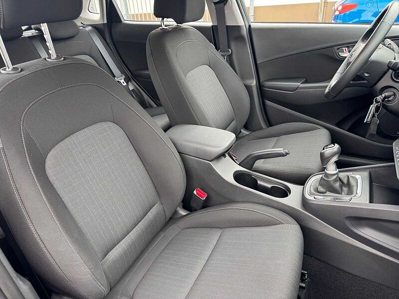 Hyundai Kona Select 1.0 T-GDI 120 Mild-Hybrid 2WD