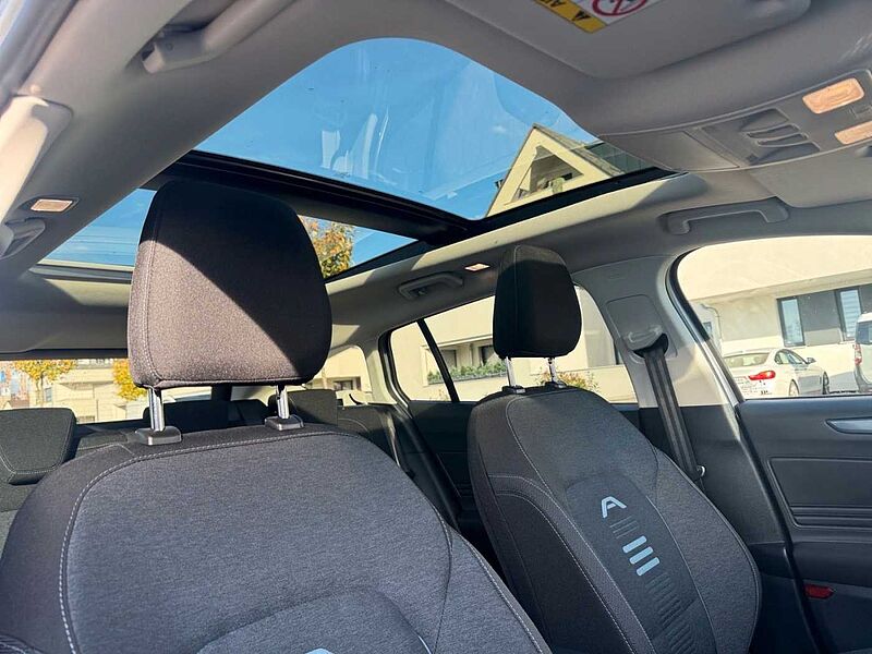 Ford Focus Turnier 1.0 HYBRID Aut. Active X |AHK|B&O|