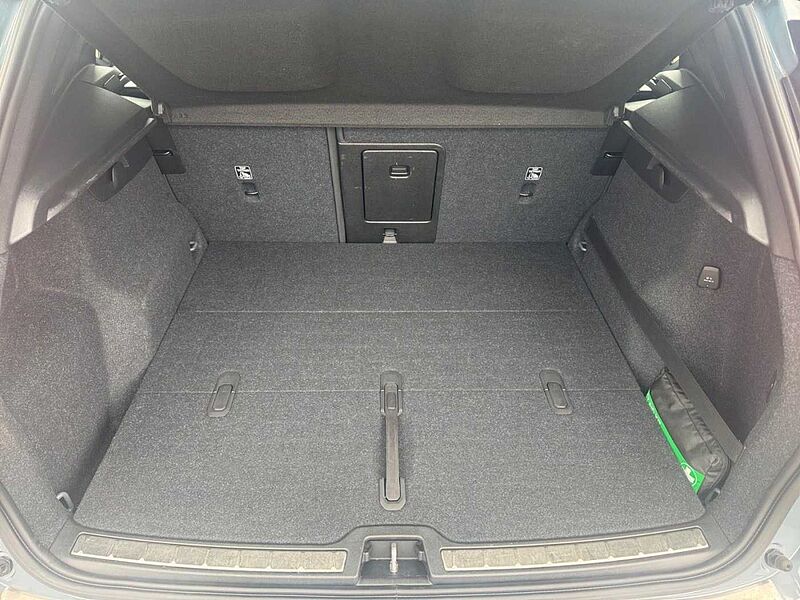 Volvo XC 40 D4 R Design Aut. 190 AWD*PREISHIT*