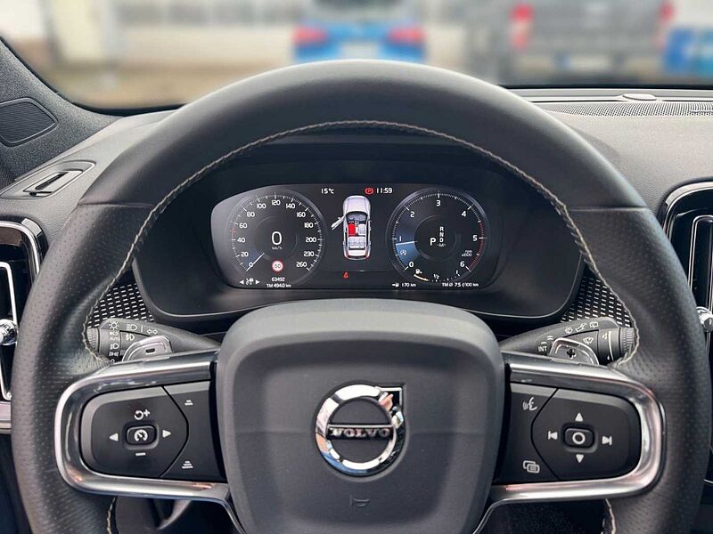 Volvo XC 40 D4 R Design Aut. 190 AWD*PREISHIT*