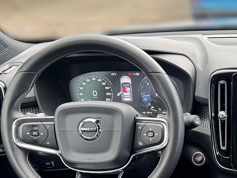 Volvo XC 40 D4 R Design Aut. 190 AWD*PREISHIT*